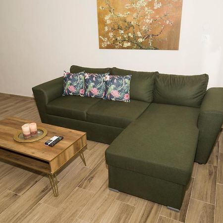 Yourcastle2 Appartement Alexandroupolis Buitenkant foto